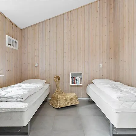 2261-ringkobing-klitsvinget-36 *